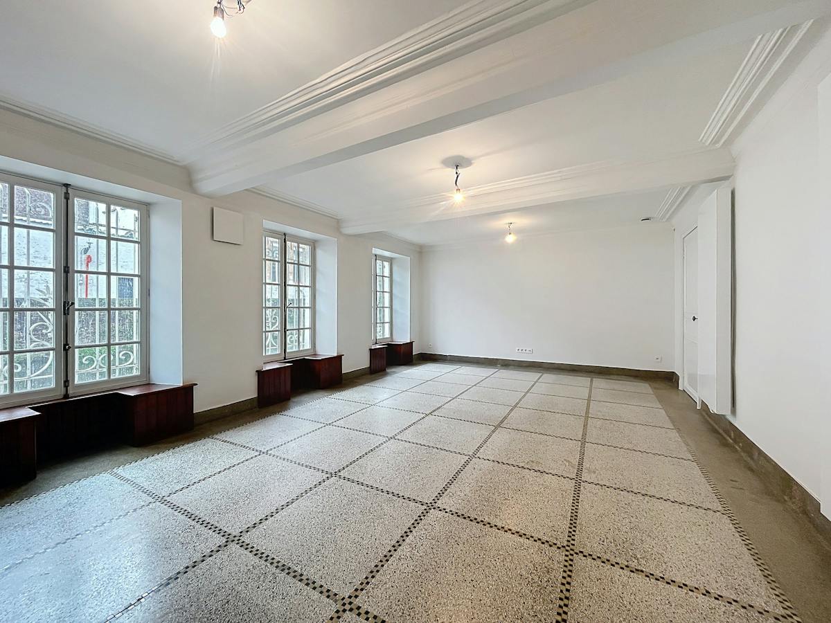 Charmant appartement au rez-de-chaussée à louer au cœur de Bruges  - photo 5