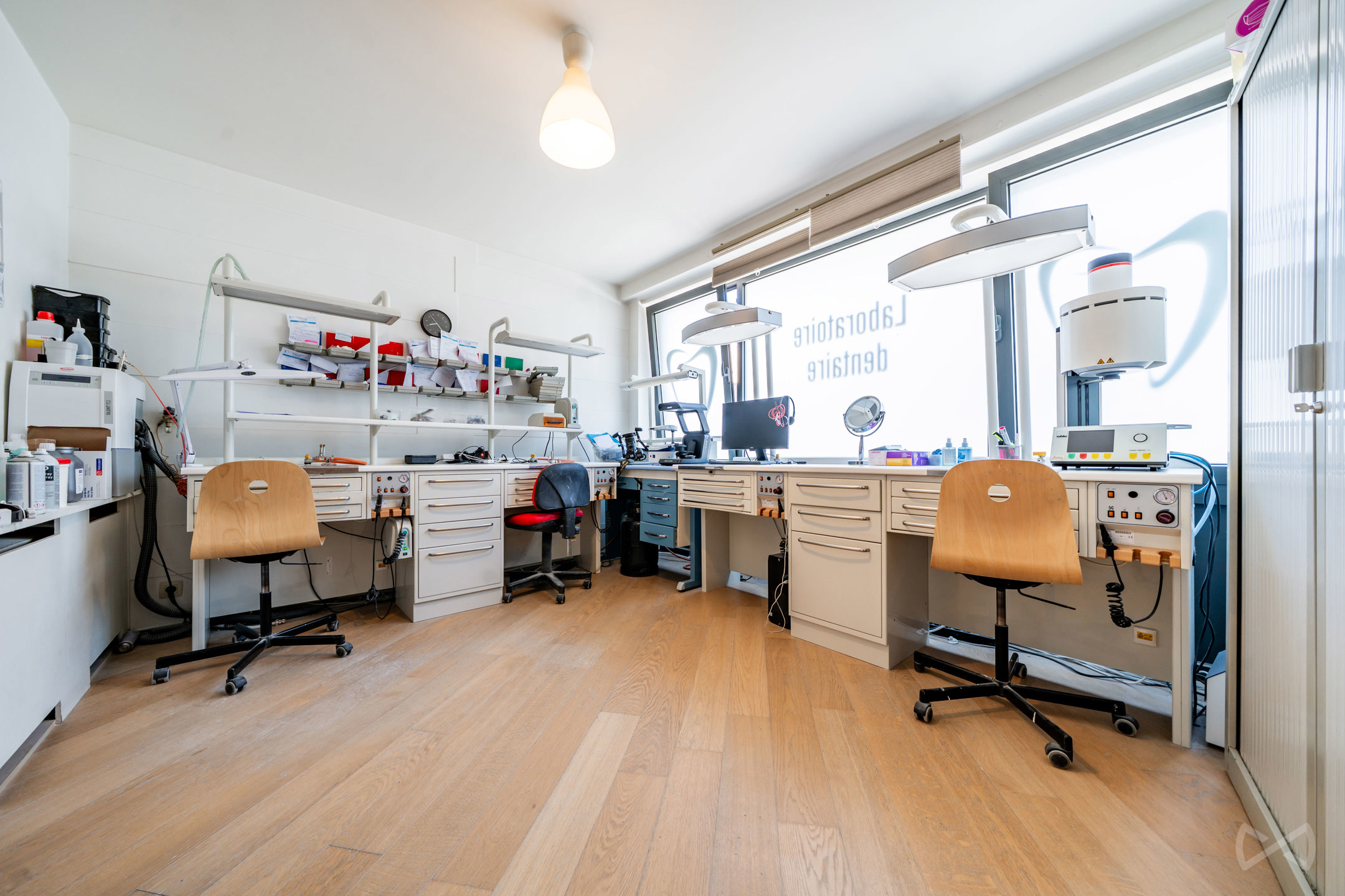 Duplex met bedrijf in Berchem! - foto 1