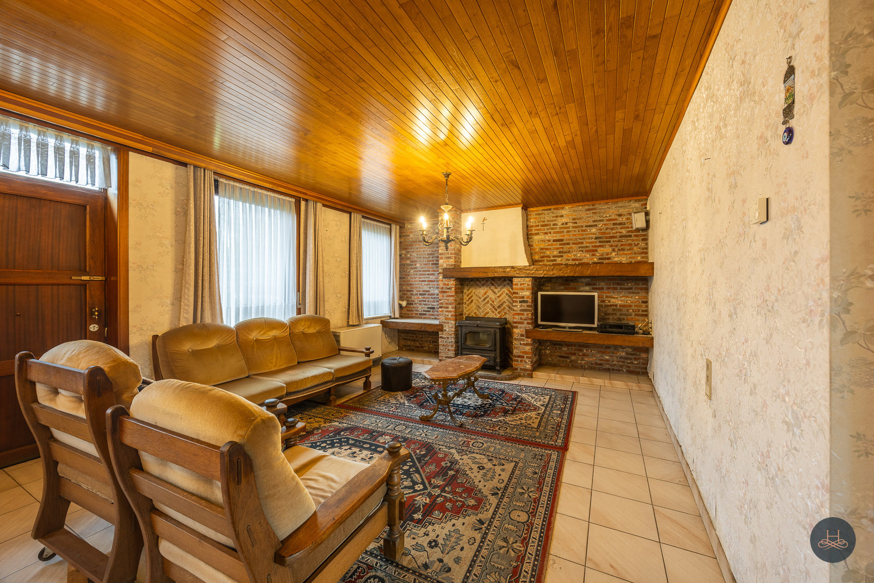 Ruime hoeve met potentieel op toplocatie - foto 4