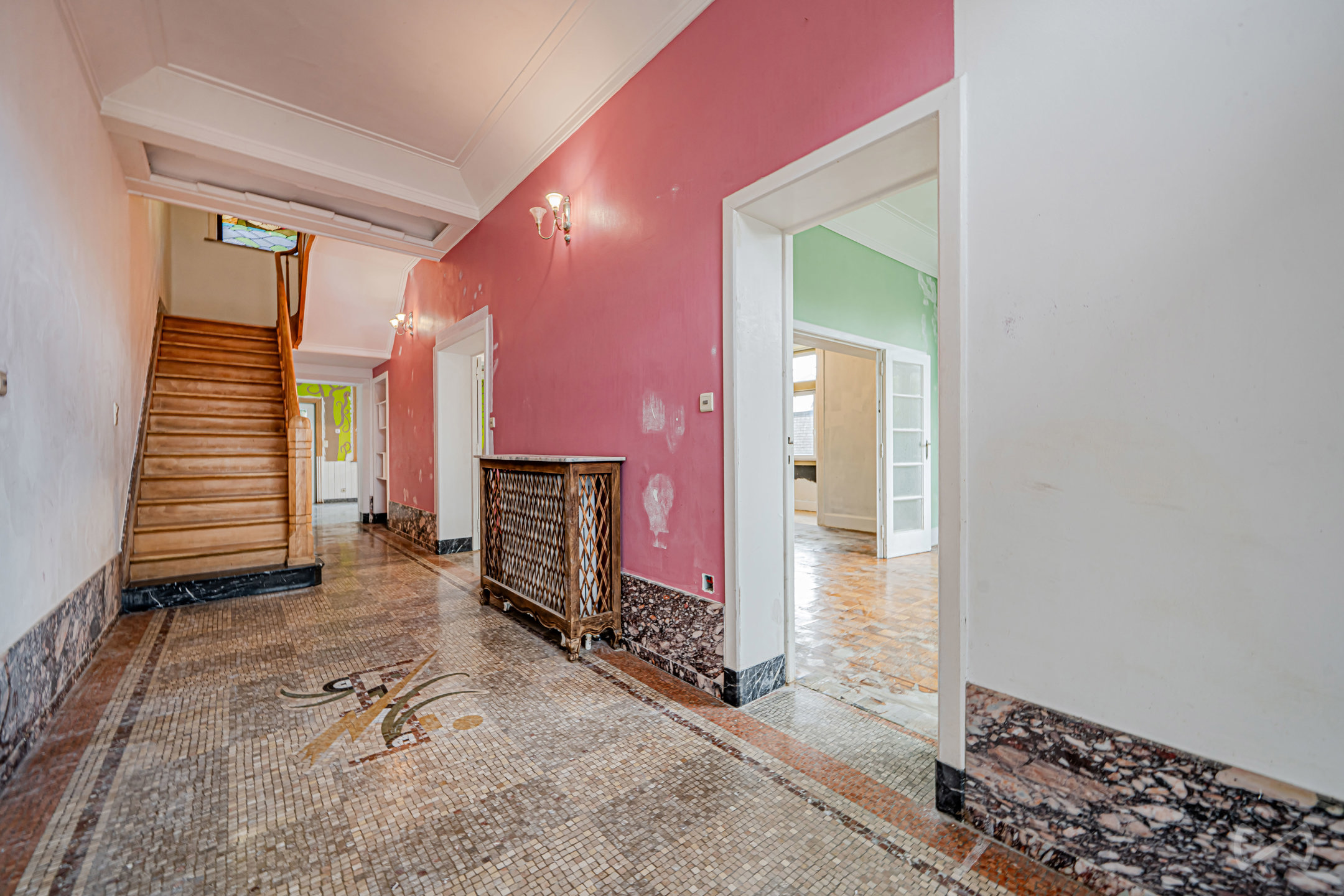 Huis te koop in La Louvière met 5 slaapkamers - foto 2