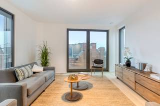 [[ DIT PAND NEEMT DEEL AAN DE ERA OPEN HUIZEN DAG OP 6/12 VAN 11:00 TOT 12:00 ]]Waregem: Luxueuse penthouse met 4 terrassen te koop in Waregem.Dit...
