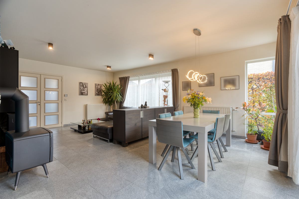 Detached villa in a quiet residential area in Strombeek-Bever - photo 4