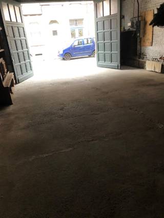 Commercial à louer à Alost