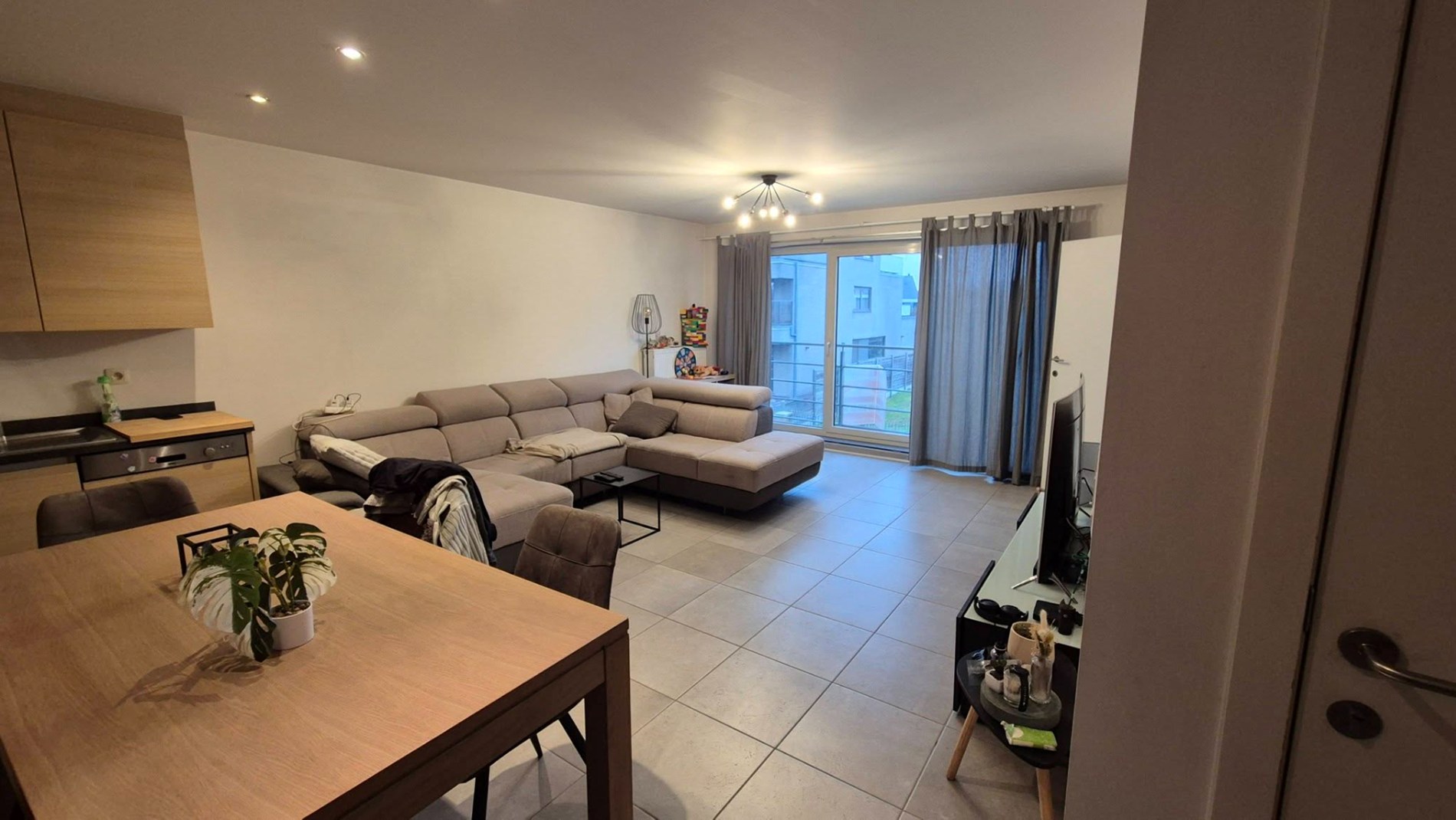 Apartment for rent in Ertvelde with 2 bedrooms - photo 4