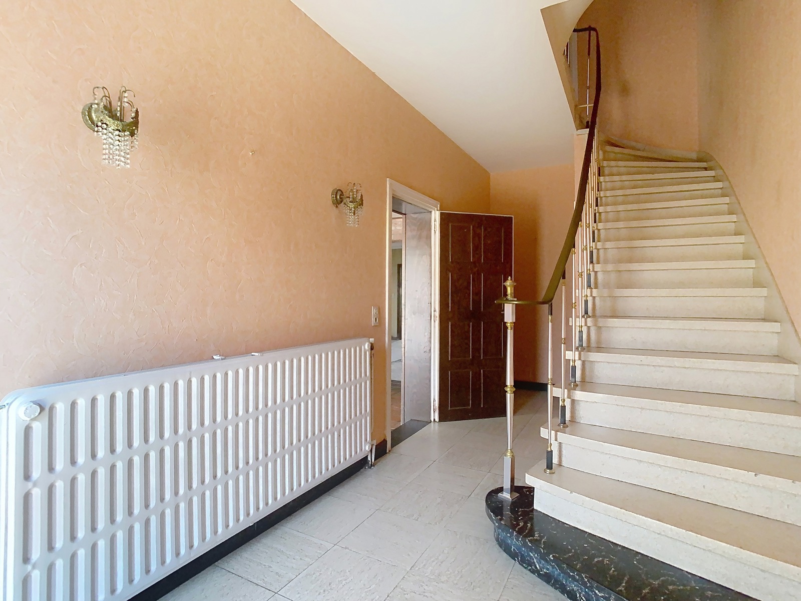 Zéér ruime én Karaktervolle Woning met 3 SLPK én tuin! - foto 5