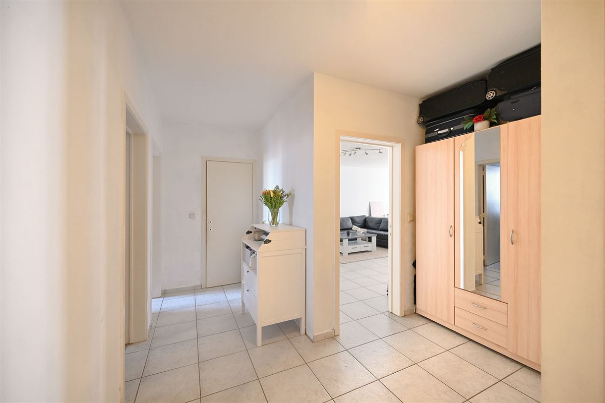 Zeer ruim appartement (120 m²) met 2 SLPK, terras en EPC-label A - foto 3