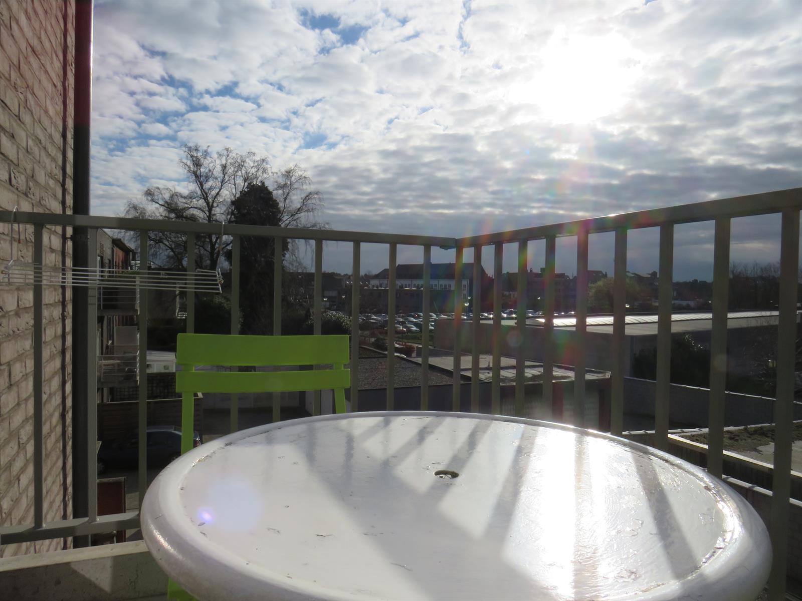 Zeer leuk en goed onderhouden appartement in het centrum van Geel  - foto 5