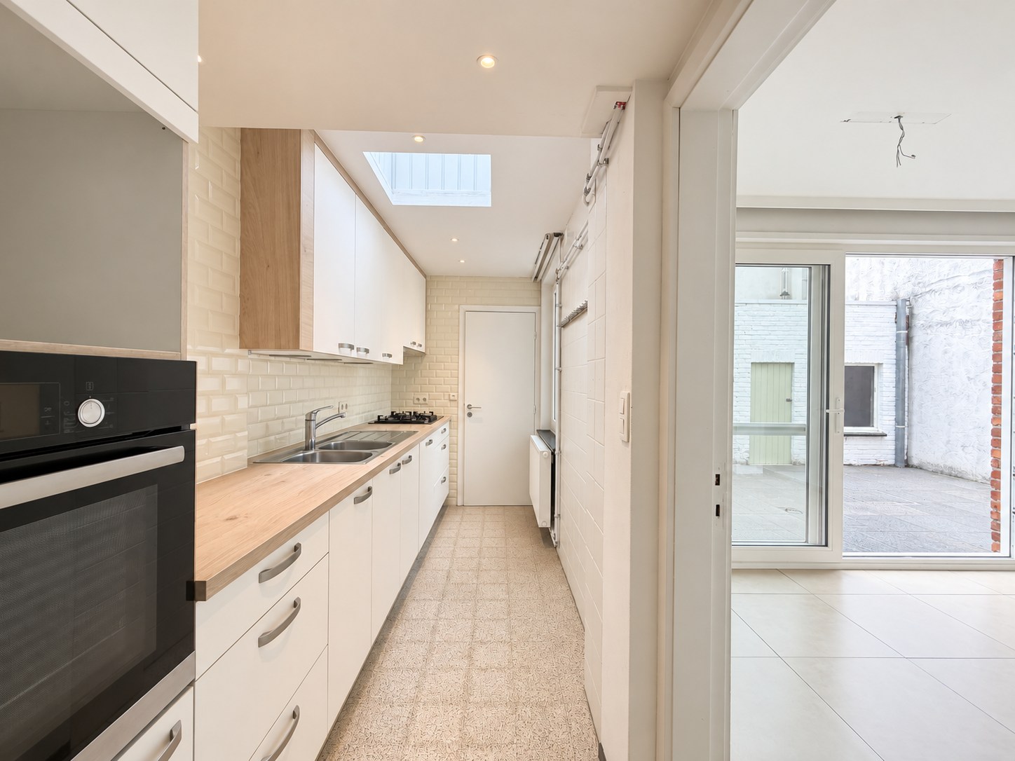Toffe woning met mini-garage vlakbij Brugge-centrum - foto 4