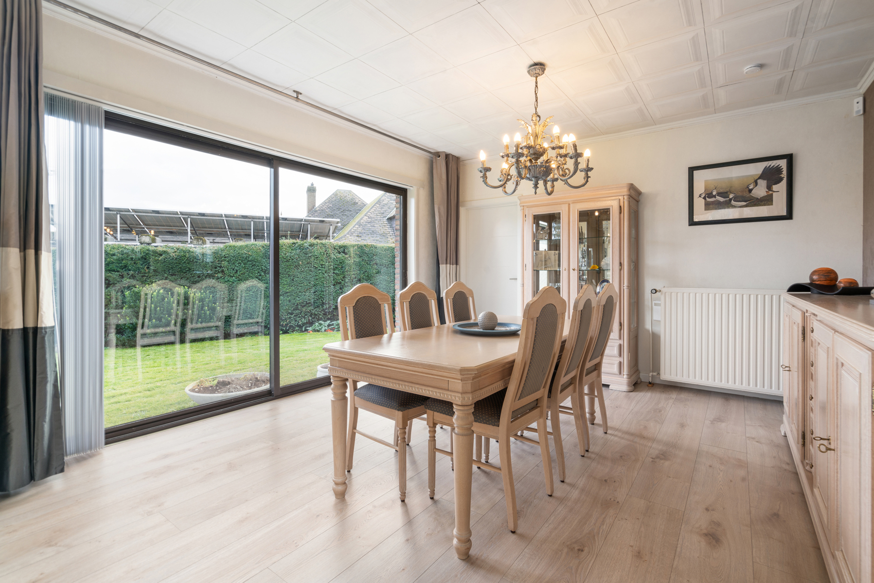 Open bebouwing met 3 slaapkamers, garage en carport - foto 4