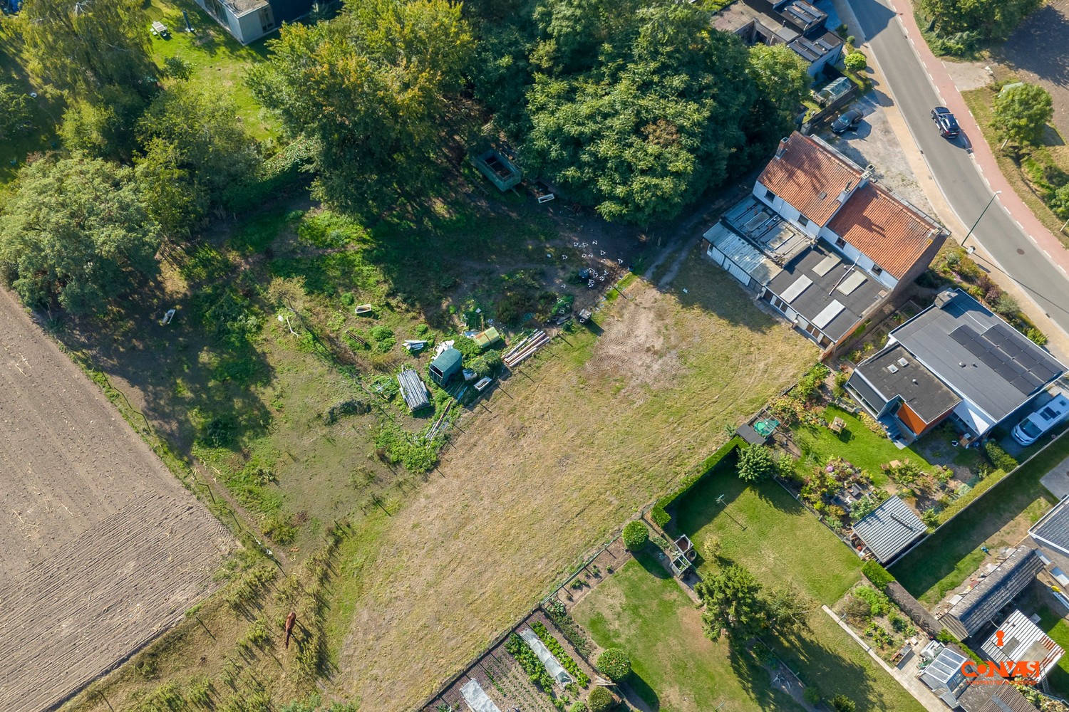 Totaal renovatieproject op uitstekende locatie - photo 2