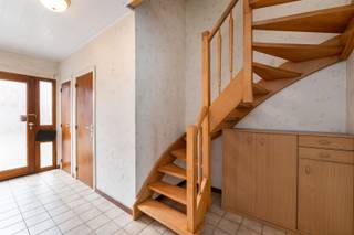 Dans une rue calme du centre de Hove, ce lotissement fermé avec jardin et garage intérieur offre de nombreuses possibilités à ceux qui...