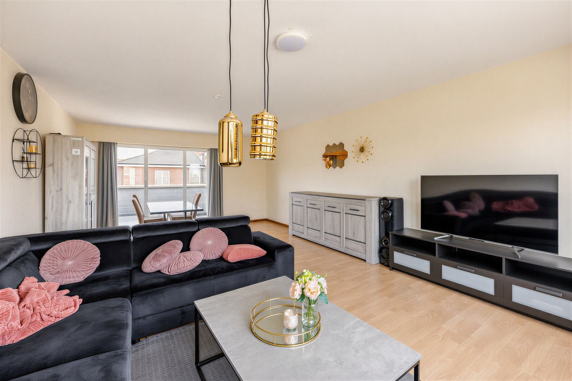Apartment for sale in Sint-Niklaas with 2 bedrooms - photo 5