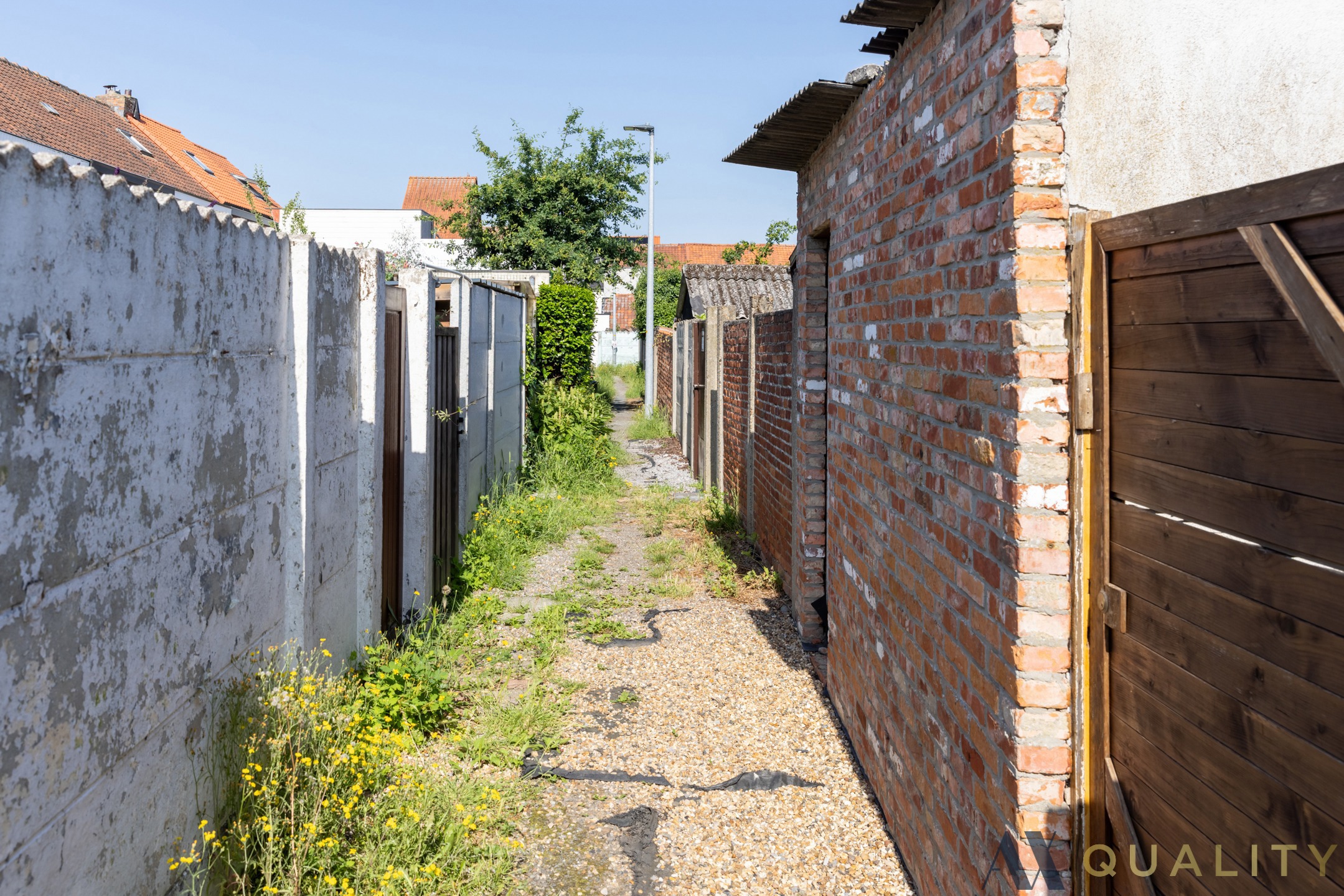 Gesloten bebouwing met tuin nabij centrum Bornem - foto 5