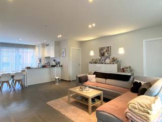 Maak uw bezoek aan ons nog eenvoudiger! Vul vooraf de huurdersfiche in en stuur deze naar delphine@vastgoeddemeyer.be. Wij nemen daarna contact met...