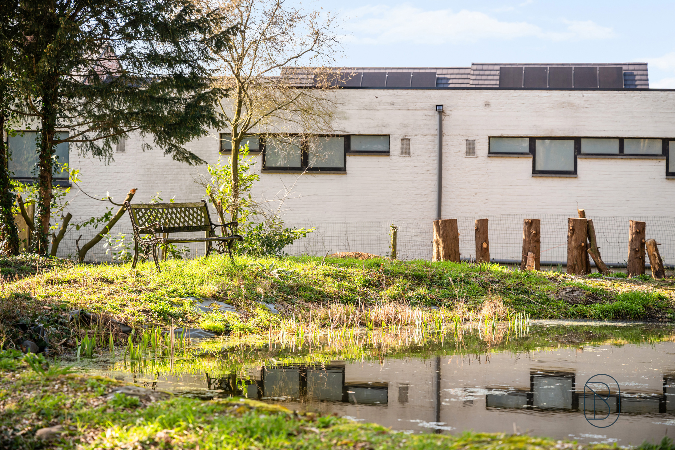 Charmant koetshuis met extra woonst en prachtige binnentuin. - foto 3