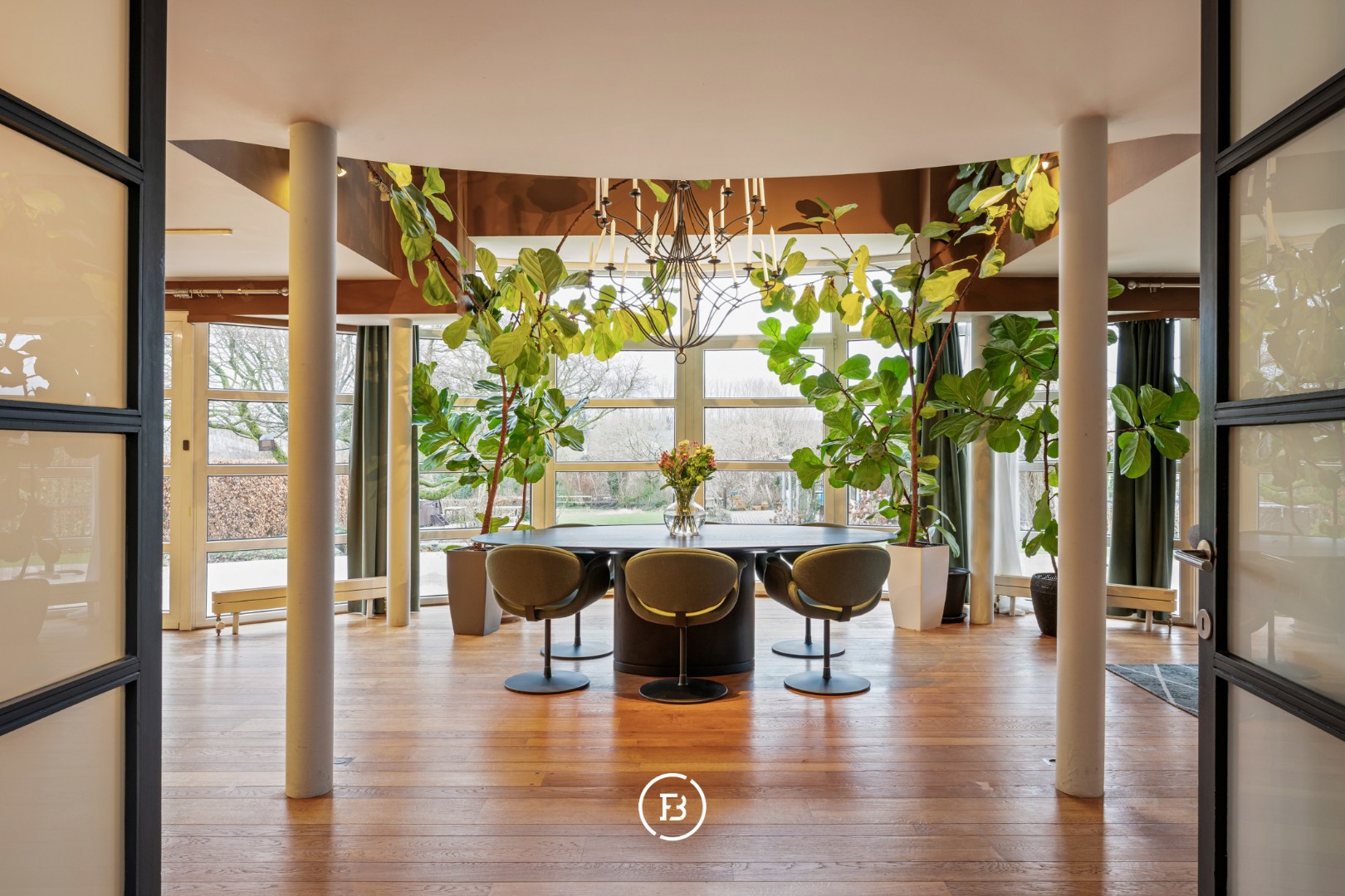 Woning met praktijk en weide - foto 5