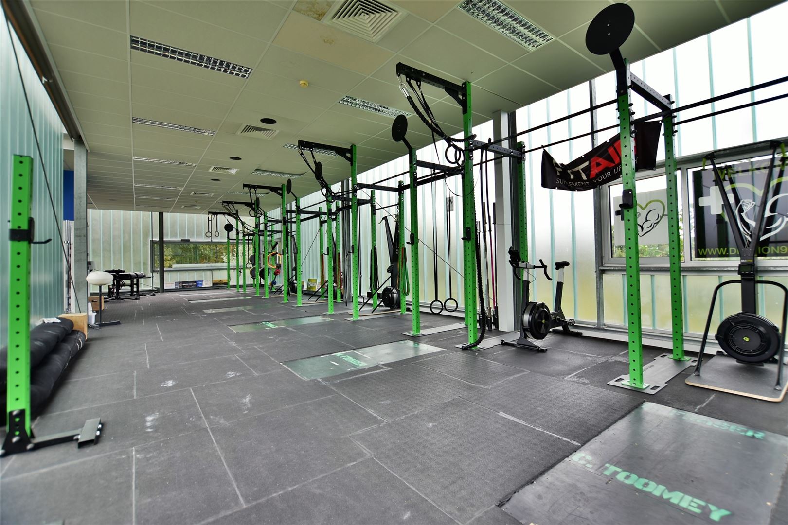 Sportruimte 170m² in het sport & gezondheid centrum 'Division 92' te Grembergen - foto 5