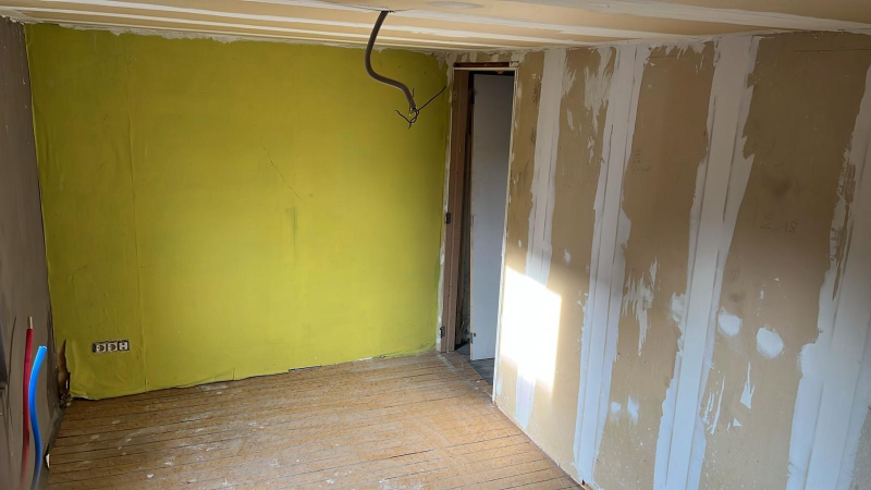 Te renoveren starterswoning met ruime tuin - foto 4