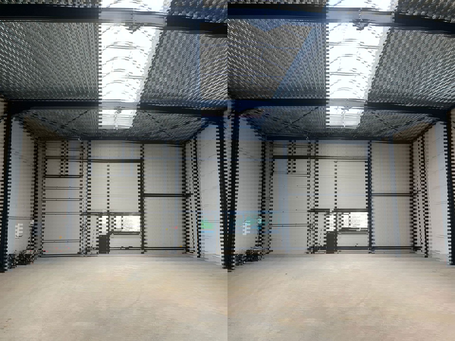 KMO-unit te koop – 359 m² magazijn in Machelen - foto 1