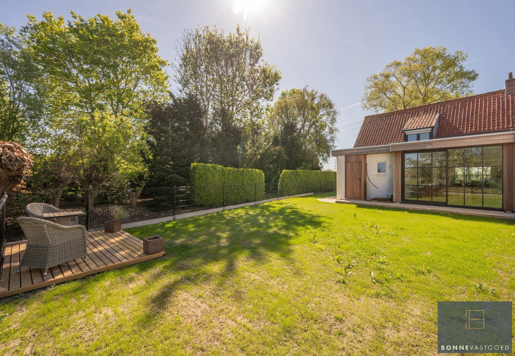 Energiezuinige halfopen bebouwing in groene omgeving - foto 4