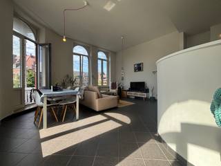 **Flat met TOPuitzicht in Leuven**Middenin de historische binnenstad van Leuven bieden wij dit appartement met één slaapkamer aan! Het appartement is...