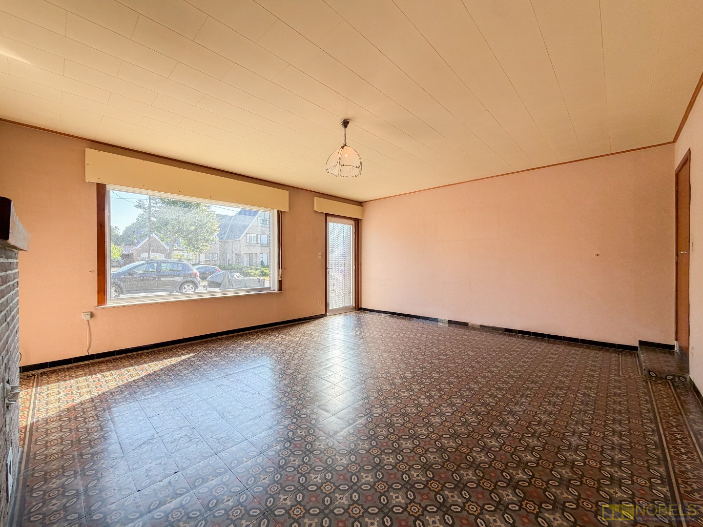 Te koop, te renoveren gezinswoning met 4 slaapkamers, inpandige garage en prachtig verzicht te Zwalm! - foto 4