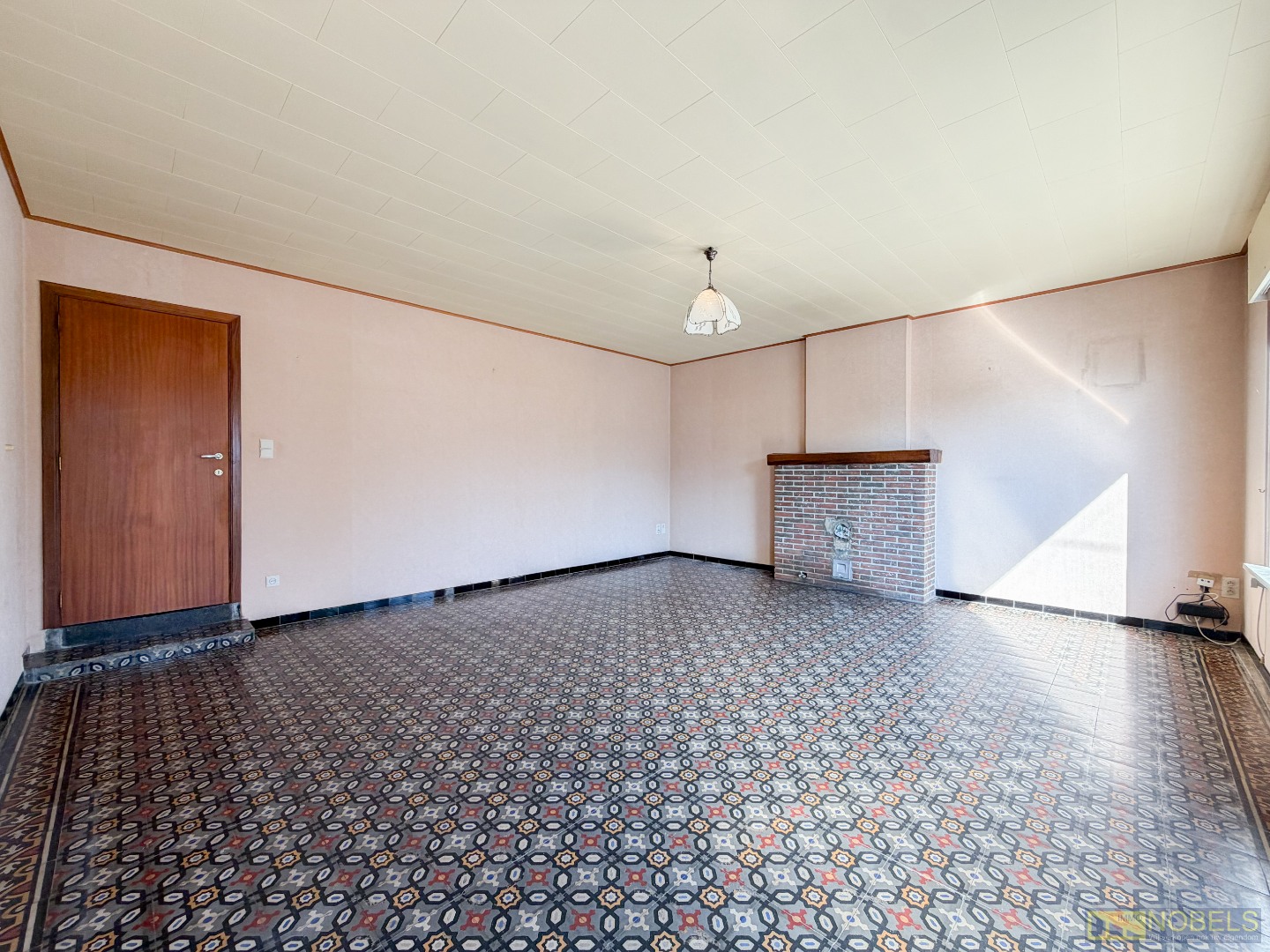 Te koop, te renoveren gezinswoning met 4 slaapkamers, inpandige garage en prachtig verzicht te Zwalm! - foto 5