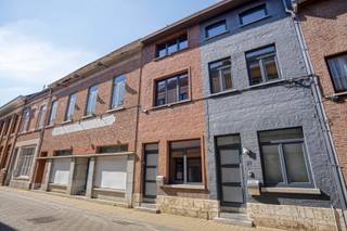 Deze rijwoning uit 1910 is gelegen in de historische stadskern van Aarschot, op wandelafstand van winkels, horeca, scholen en openbaar...