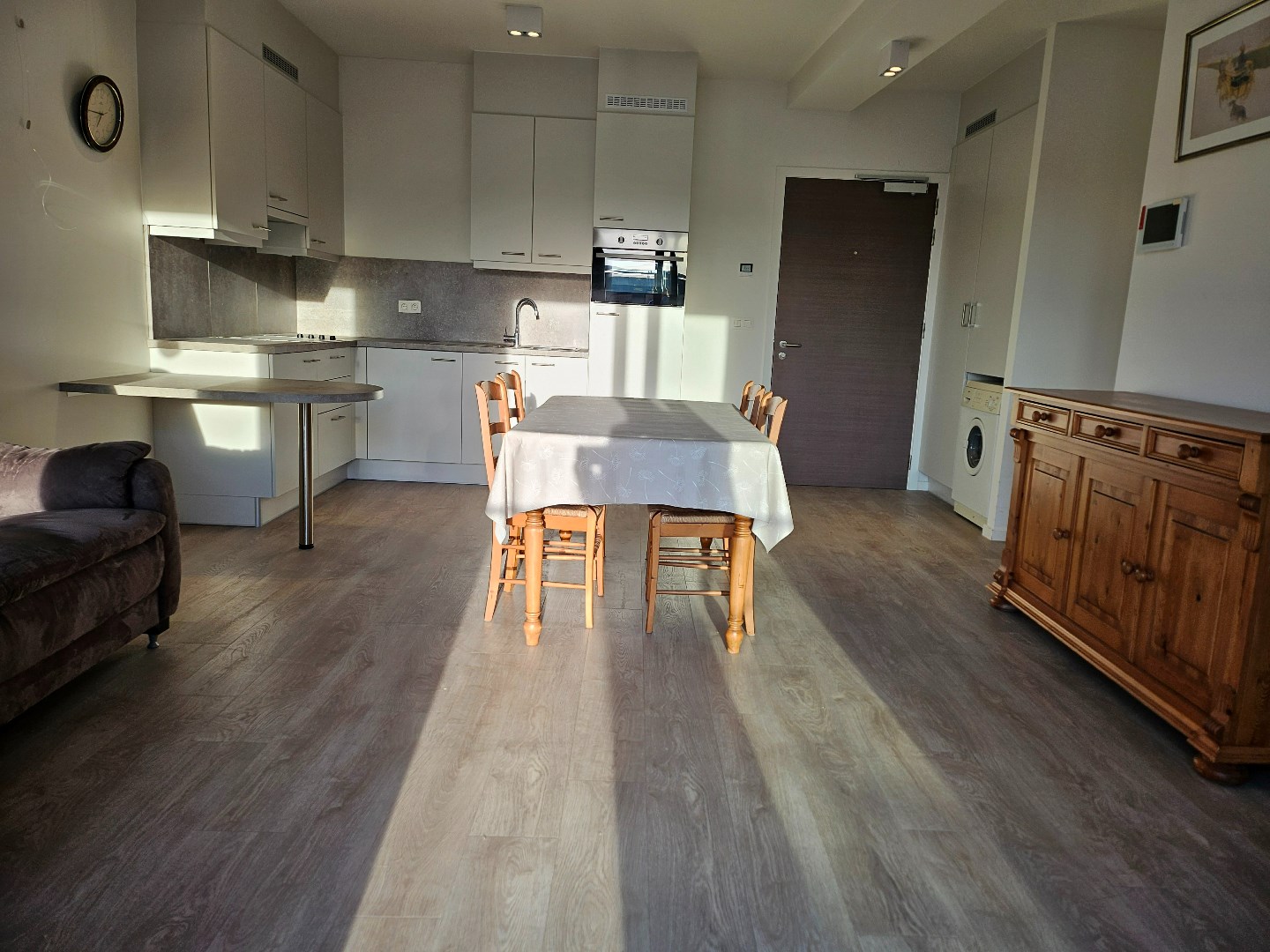 Recente assistentie flat in mooie luxe residentie 'Prinsenhof' nabij Stad Brugge. - foto 5