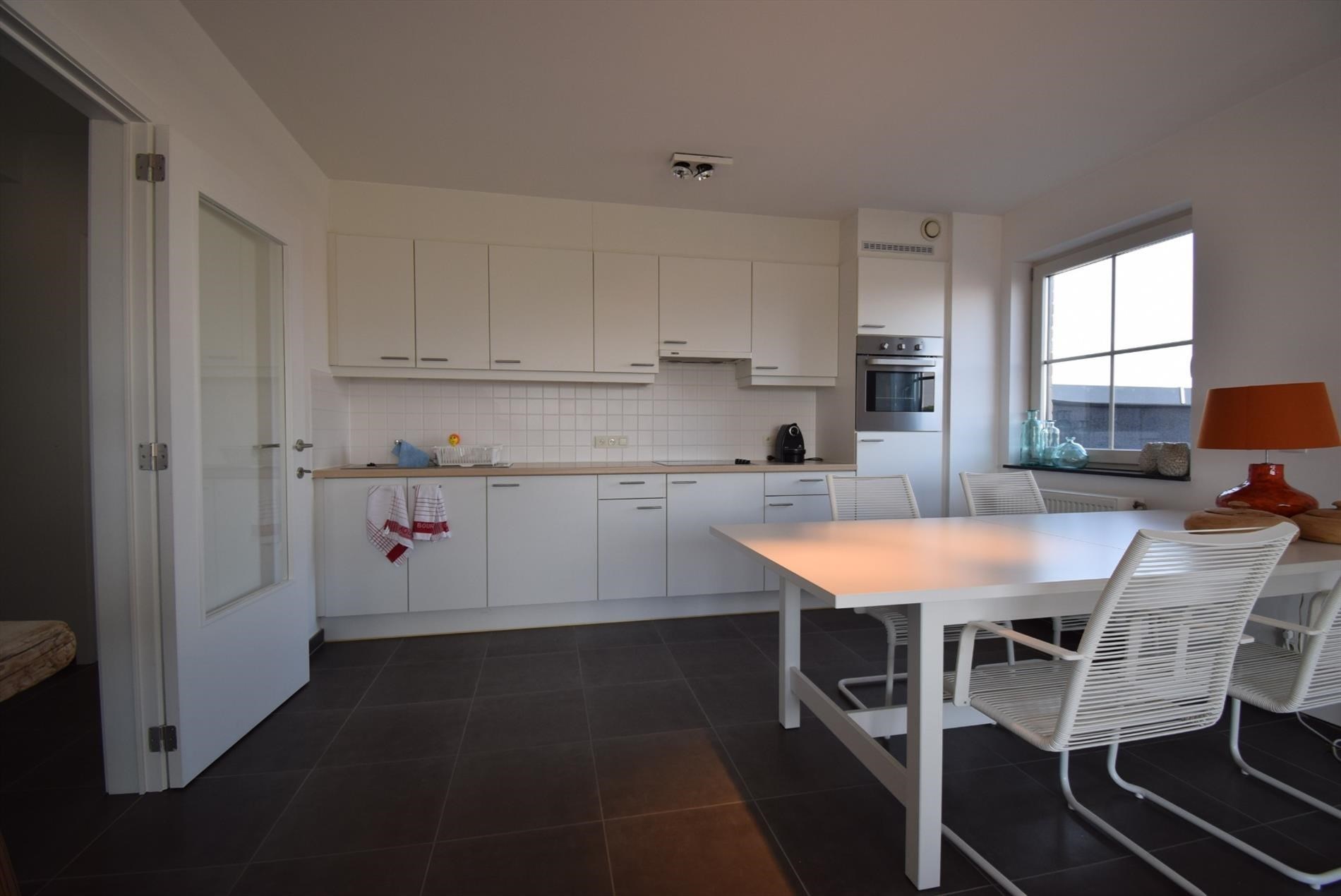 Apartment for rent in Roeselare with 2 bedrooms - photo 4