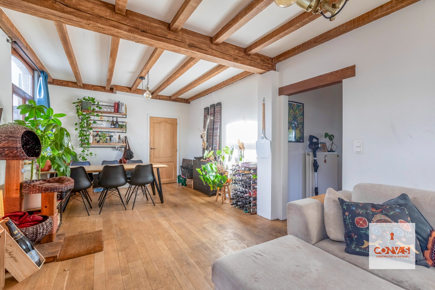 Charmante woning met tuin en garage - foto 3