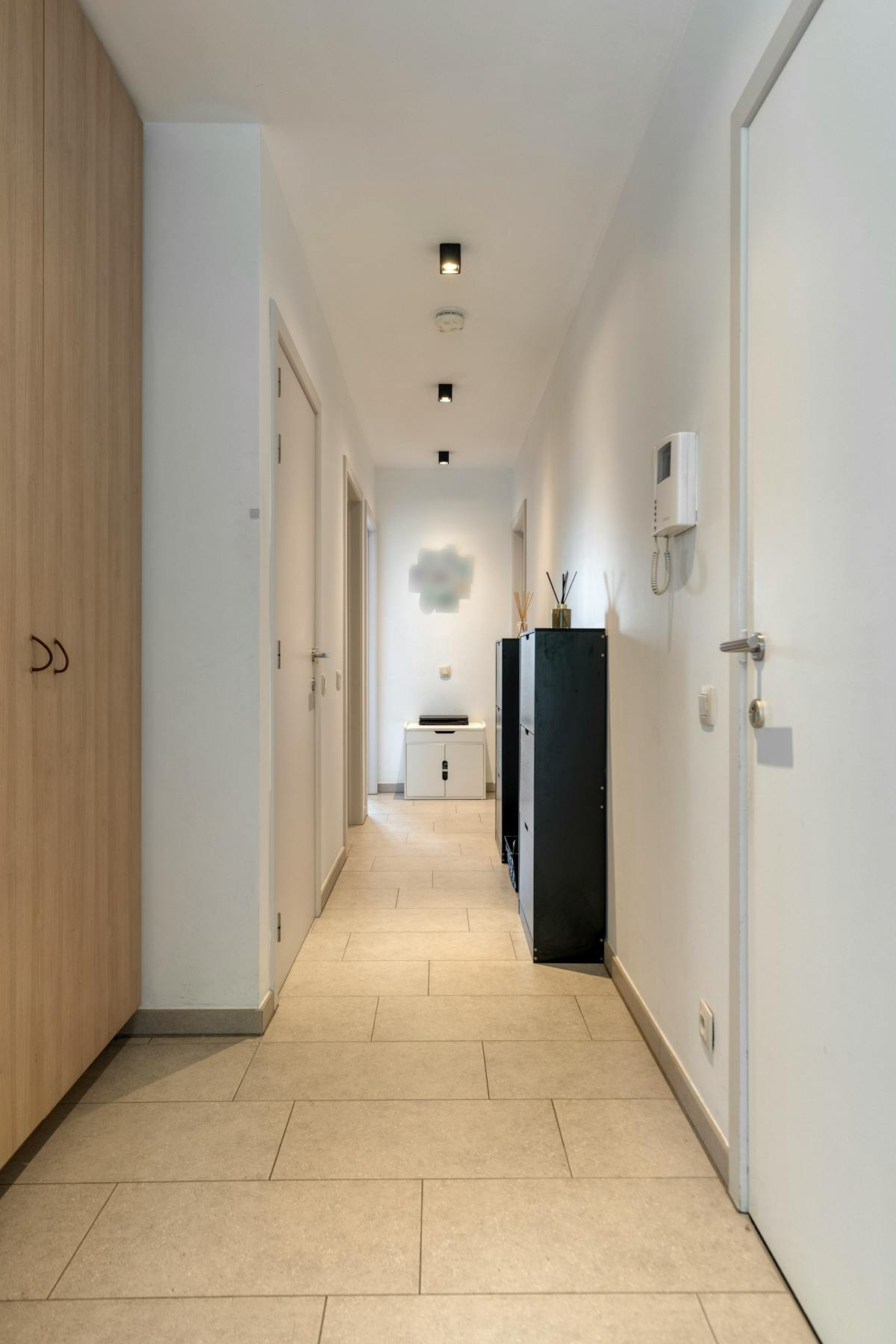 Ruim appartement met 2 slpk en garage te koop in Brasschaat - foto 3
