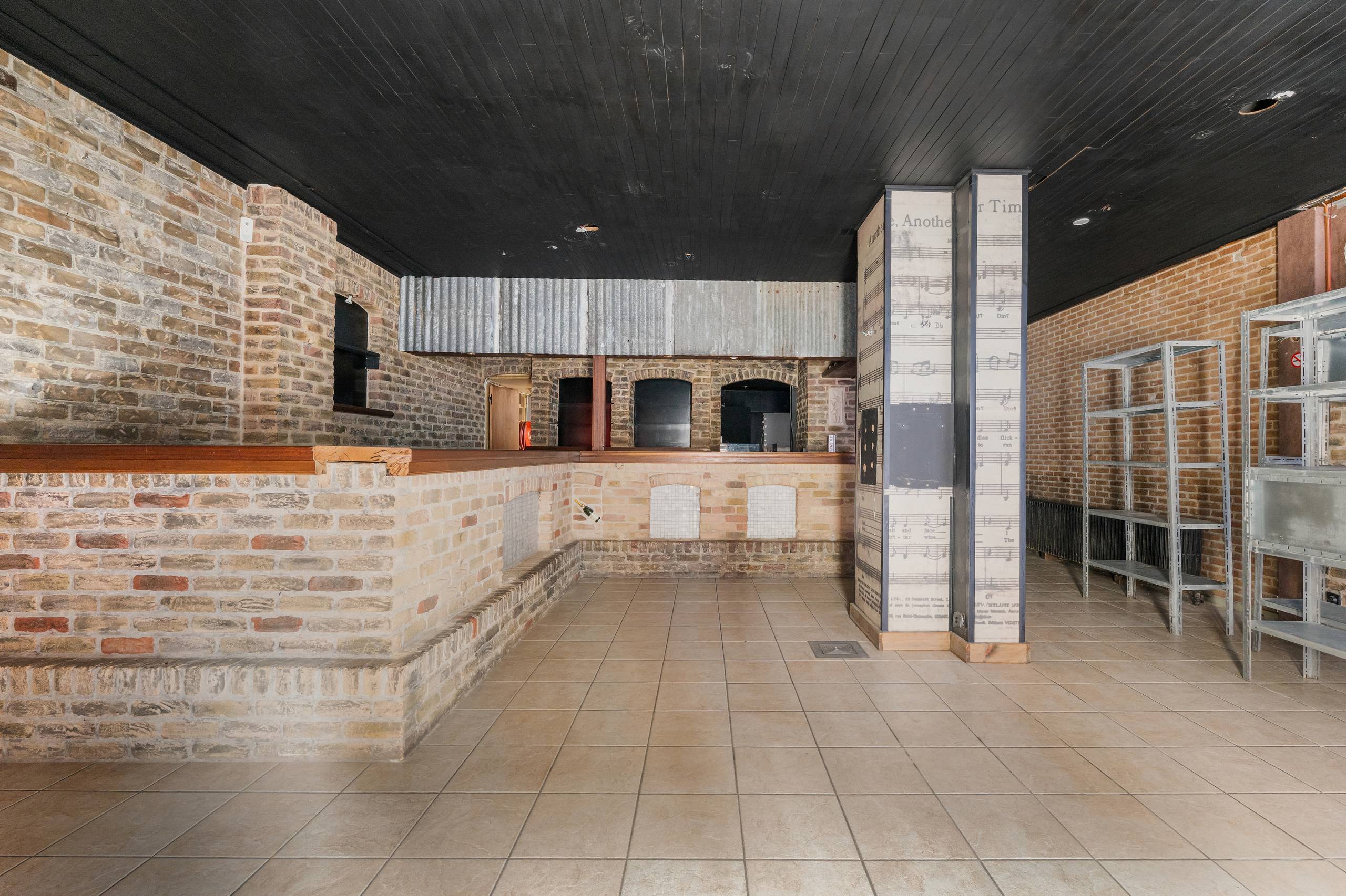 Te renoveren handelshuis te koop in het centrum van De Panne - foto 3