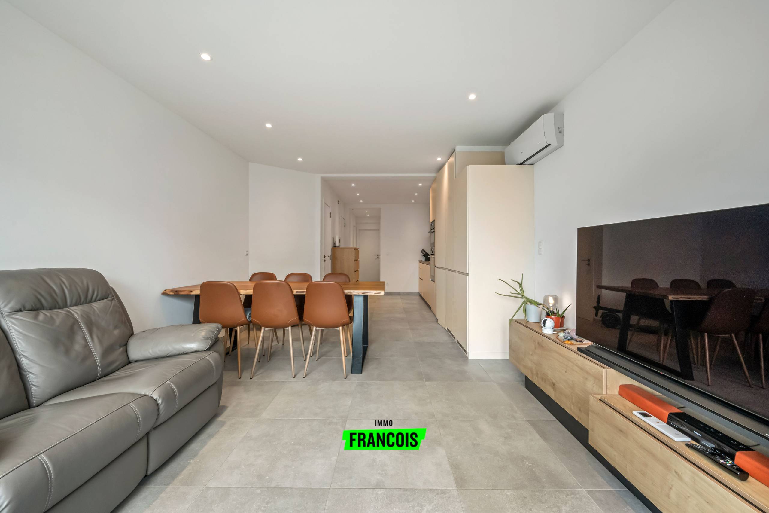 Modern appartement (1slpk) nabij centrum Oostende. - foto 2