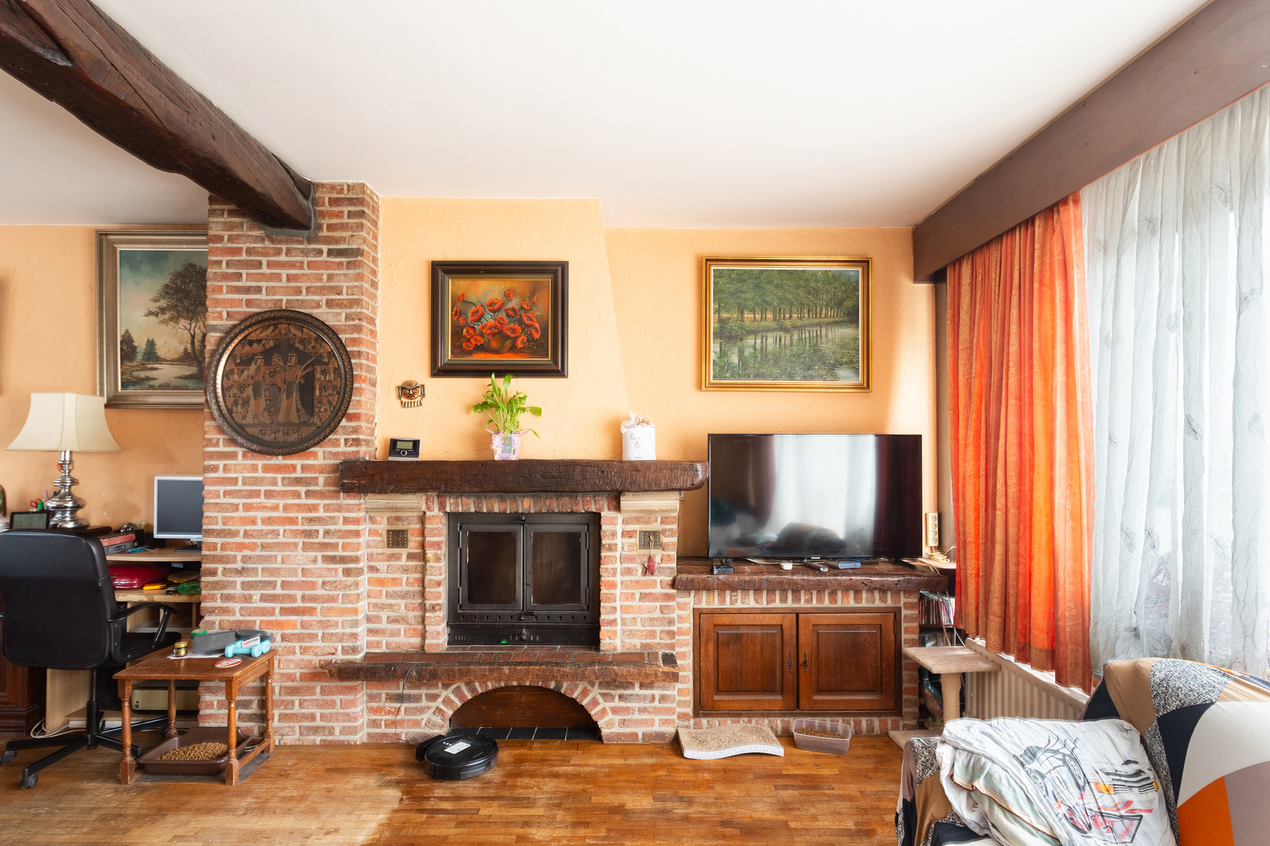 Merksem | Op te frissen Bel-Etage woning met garage en tuin - foto 4