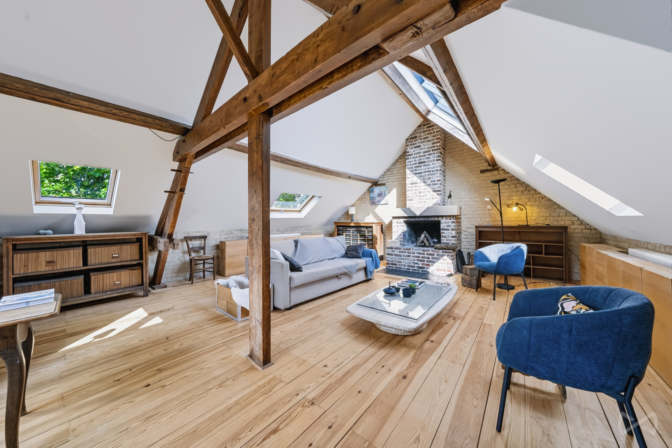 TE KOOP–ATYPISCHE WONING &amp; LOFT MET TERRASSEN IN SCHAARBEEK - foto 4