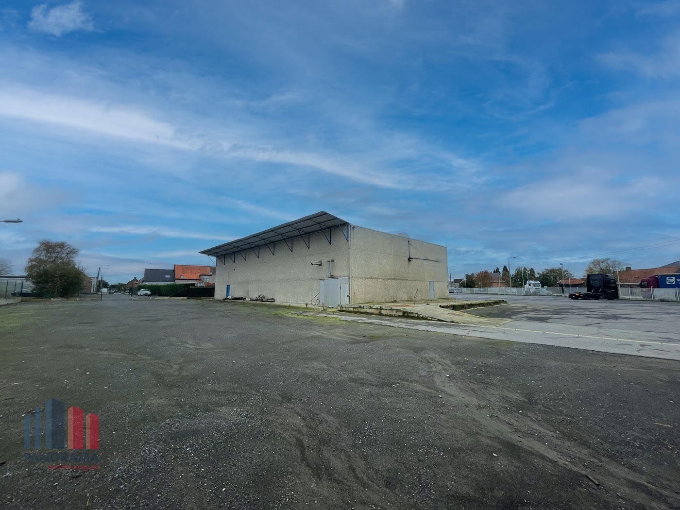 690 m² bedrijfsgebouw op commerciële topligging in Torhout - foto 4