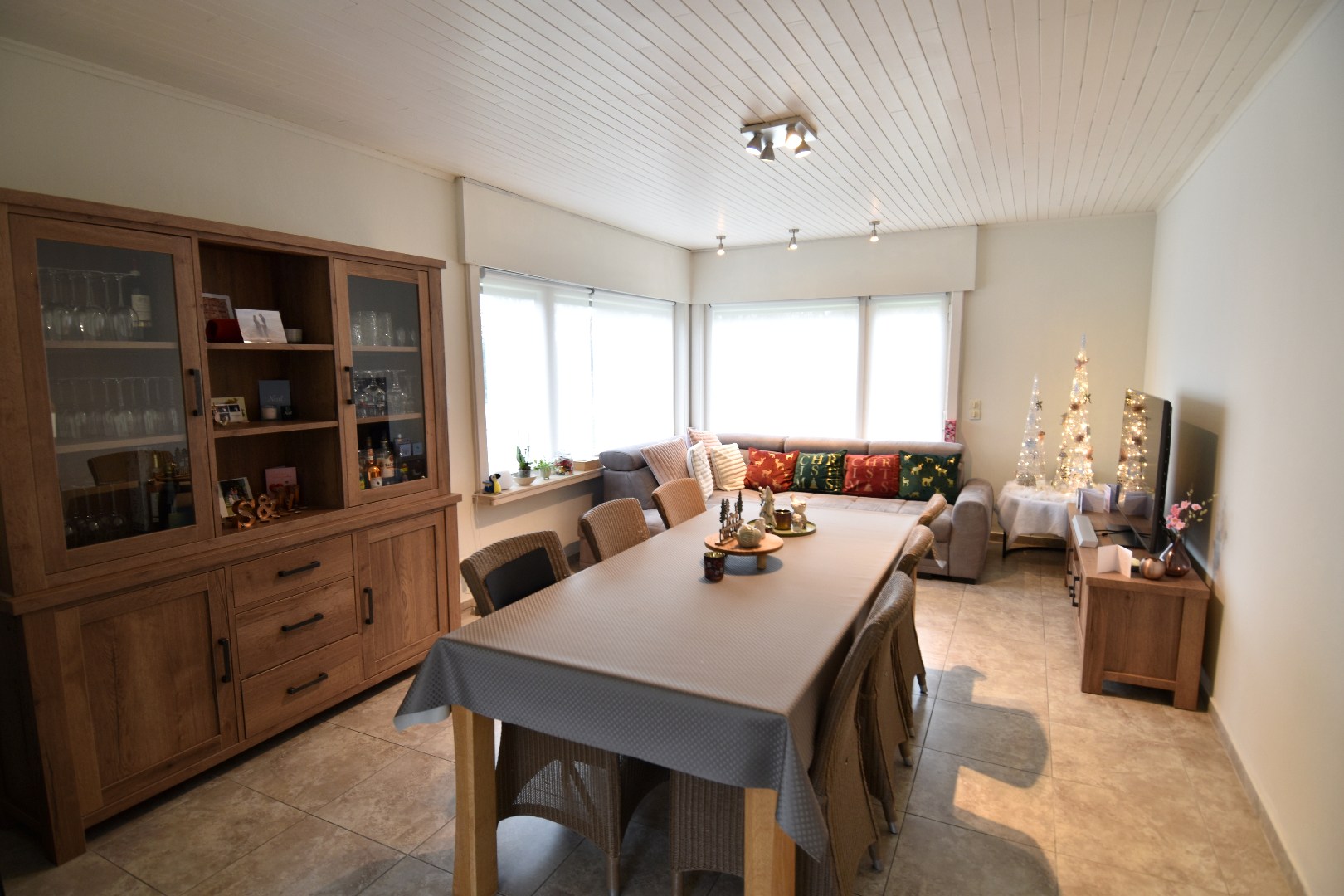 Alleenstaande woning op perceel van 1.062 m² te koop op rustige ligging vlakbij centrum-Gullegem - foto 5