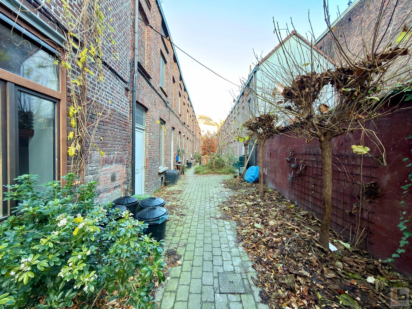 Rustig gelegen beluikhuis in unieke cité nabij AZ-St Lucas! - foto 2