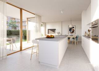 Ruimte, rust en een groene, sfeervolle omgeving; het zijn slechts enkele troeven die de nieuwe Eymard-site kenmerken. Ondertussen zijn de werken aan de residenties Amantha en Ancilla volop bezig.<br /><br />De moderne architectuur is strak maar straalt tegelijk veel warmte en gezelligheid uit, waardoor de residentie zich perfect integreert in de groene omgeving. De meeste appartementen (oppervlaktes van 67m2 tot 136m2) beschikken over een zeer ruim en zonnig, zuidwest gericht terras (tot 268m2), toegankelijk via extra grote raampartijen, die een optimale lichtinval en zicht op de open omgeving garanderen. De appartementen op het gelijkvloers hebben telkens een ruim terras met aansluitend een private tuin.<br /><br />Onder deze residentie zijn voldoende ondergrondse parkeerplaatsen, 2 garageboxen, private kelder- en fietsenbergingen beschikbaar.<br /><br />De nieuwe site is gelegen op de hoek van de Heirweg en de Westendelaan en bevindt zich dus net buiten de zeer drukke toeristische zone, maar is toch op slechts 6 minuten wandelen van de zeedijk gelegen. De ideale combinatie van rust, groen en vlotte bereikbaarheid van zeedijk, winkelstraat en park!