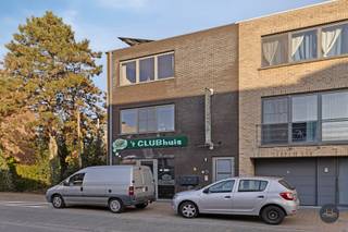 Meer info of uw bezoek plannen kan via jonathan@homixx.be of via 016 199 343.Dit appartement is terug te vinden pal in het centrum van Betekom...