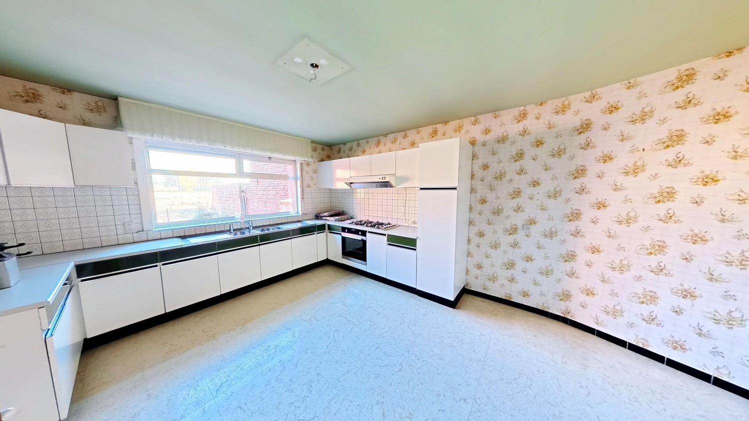 House for sale in Sint-Baafs-Vijve with 4 bedrooms - photo 4