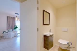 Aan de rand van 't centrum van Merelbeke (Molenhoek) bevindt zich deze recente en stijlvolle residentie 'De Heeren'.Appartement op de eerste...