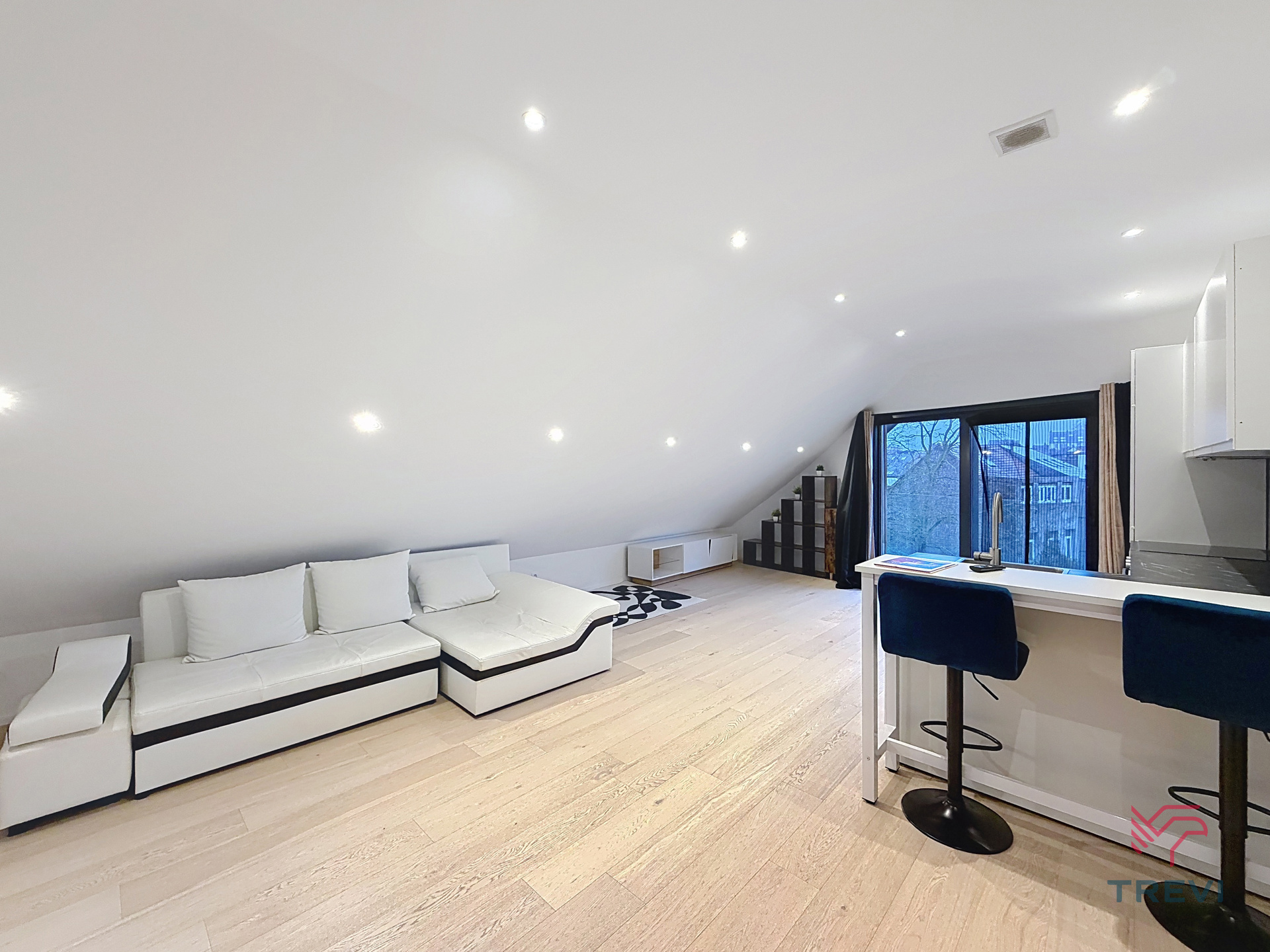 3 kamerappartement in een recent gebouw  - foto 2