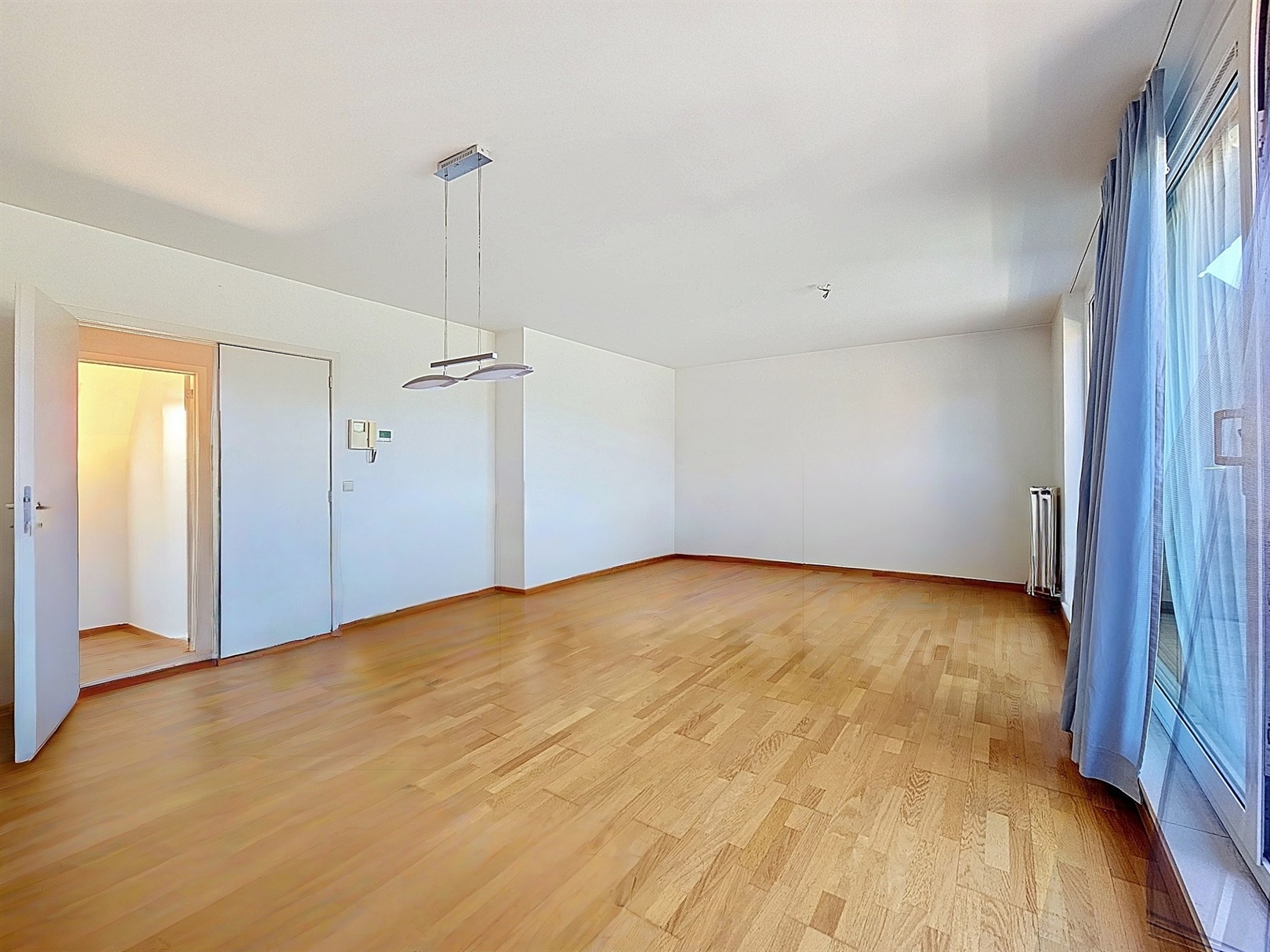 Lichtrijk appartement met terras en staanplaats - foto 5