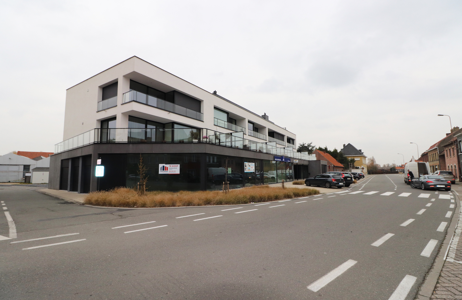 Commercial for sale in Meulebeke - photo 1