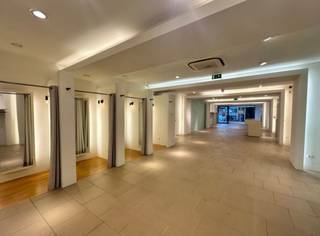 Commercial à louer à Beveren-Kruibeke-Zwijndrecht