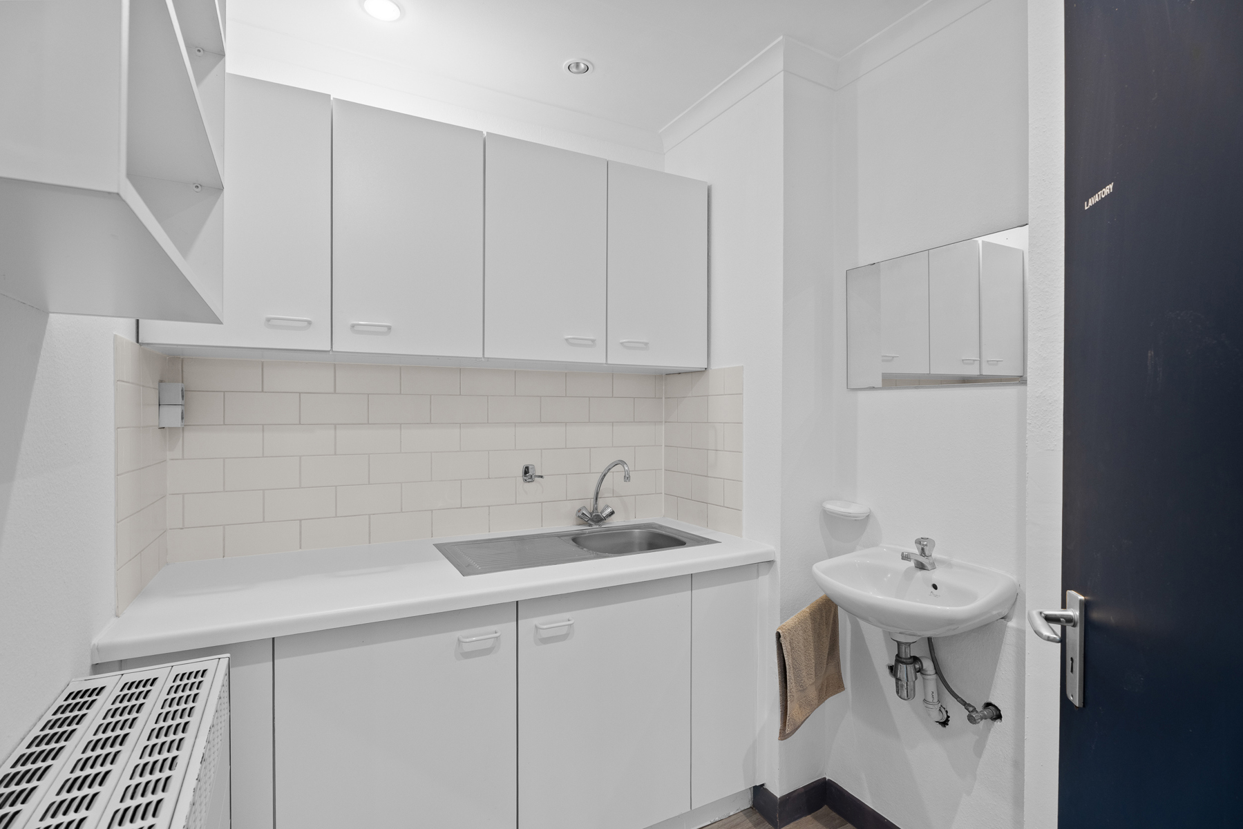 Commercial for sale in Wetteren - photo 4