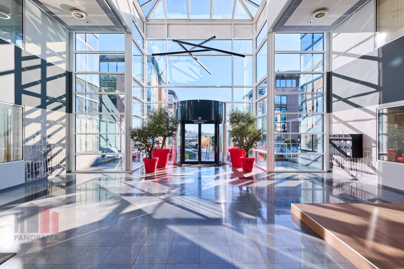 Kwalitatief kantoor van 411 m² op toplocatie nabij de R0 - foto 2