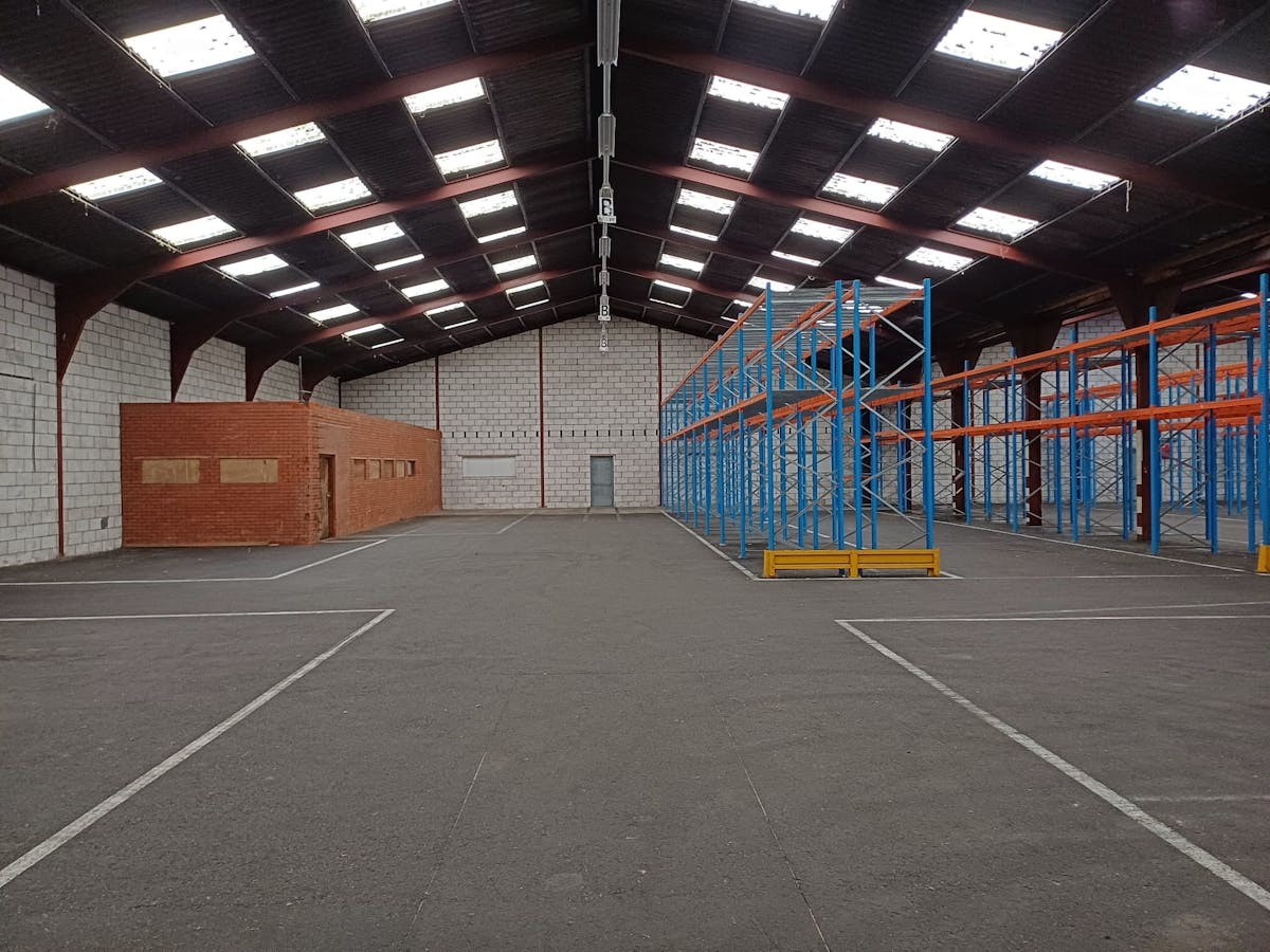 Magazijn (900 m² - 2.700 m²) te huur in Kapellebrug (NL) - foto 5